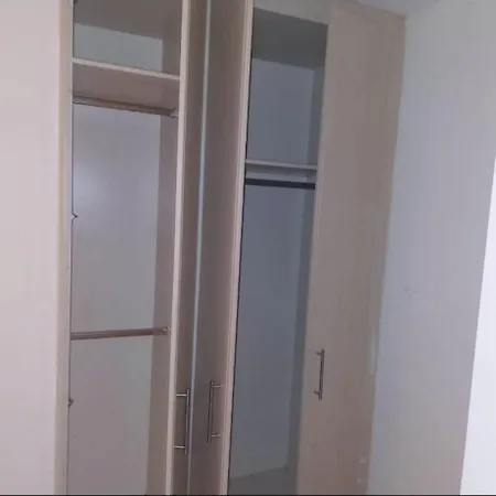 منزل للإقامة One Double Bed Per Night